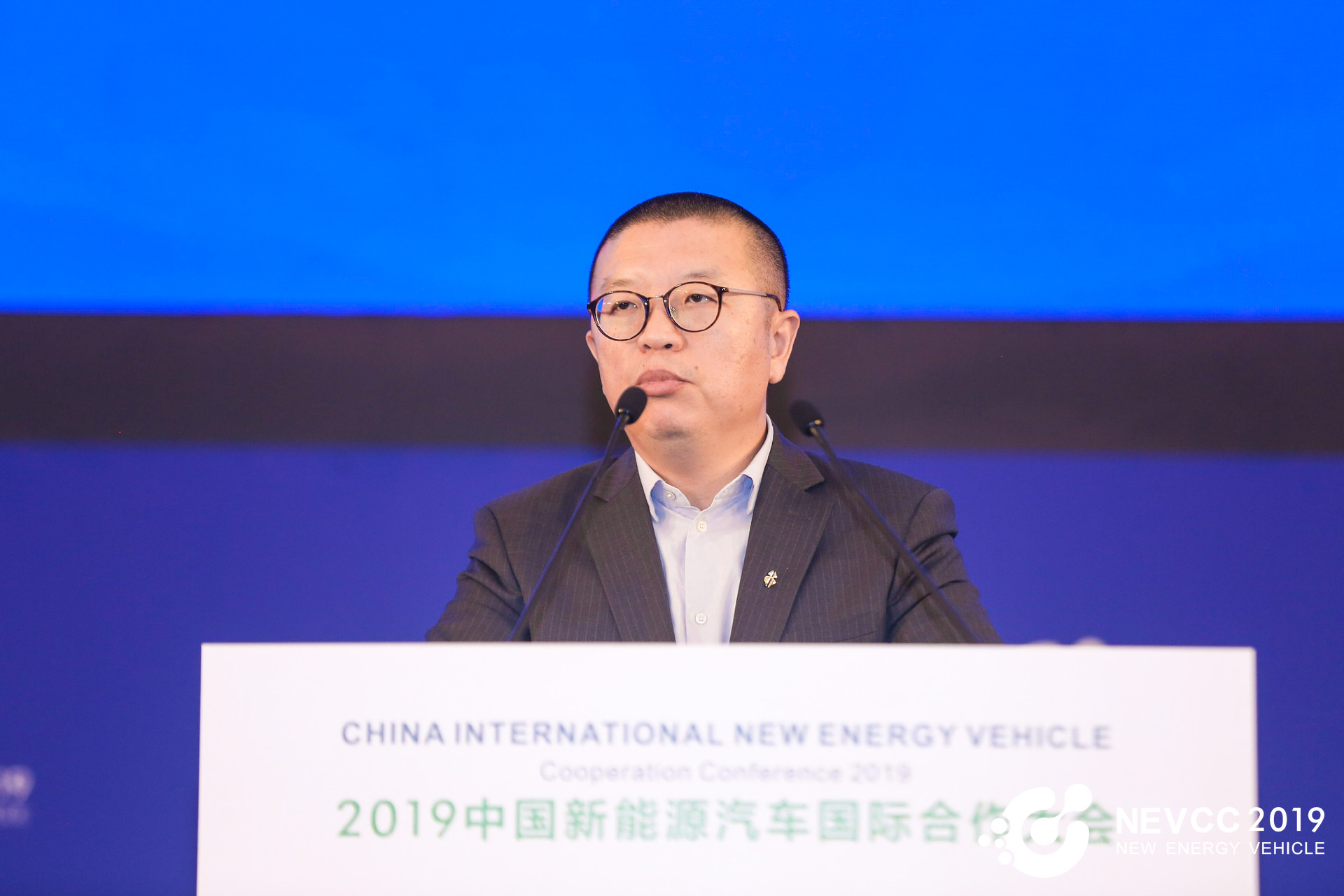 全球篮球热潮再度升温：联盟携手国际品牌展开新合作