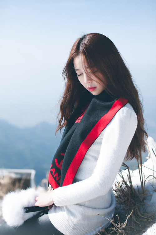 “青少年足球表演赛全面升级，展现新时代少年风采”，2020年青少年足球比赛