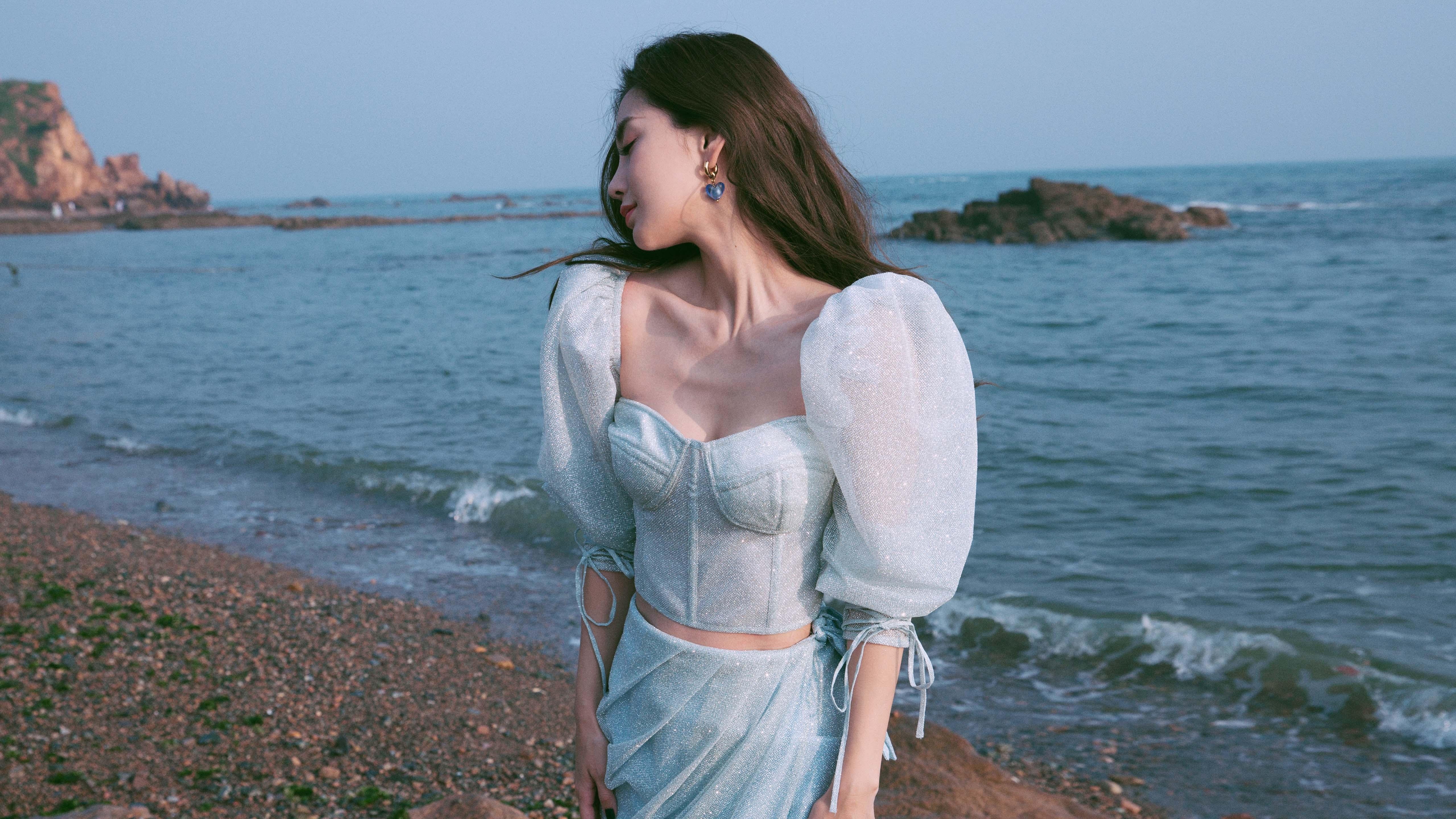 城市夜光水上风筝节,灯火闪耀中的空中盛会