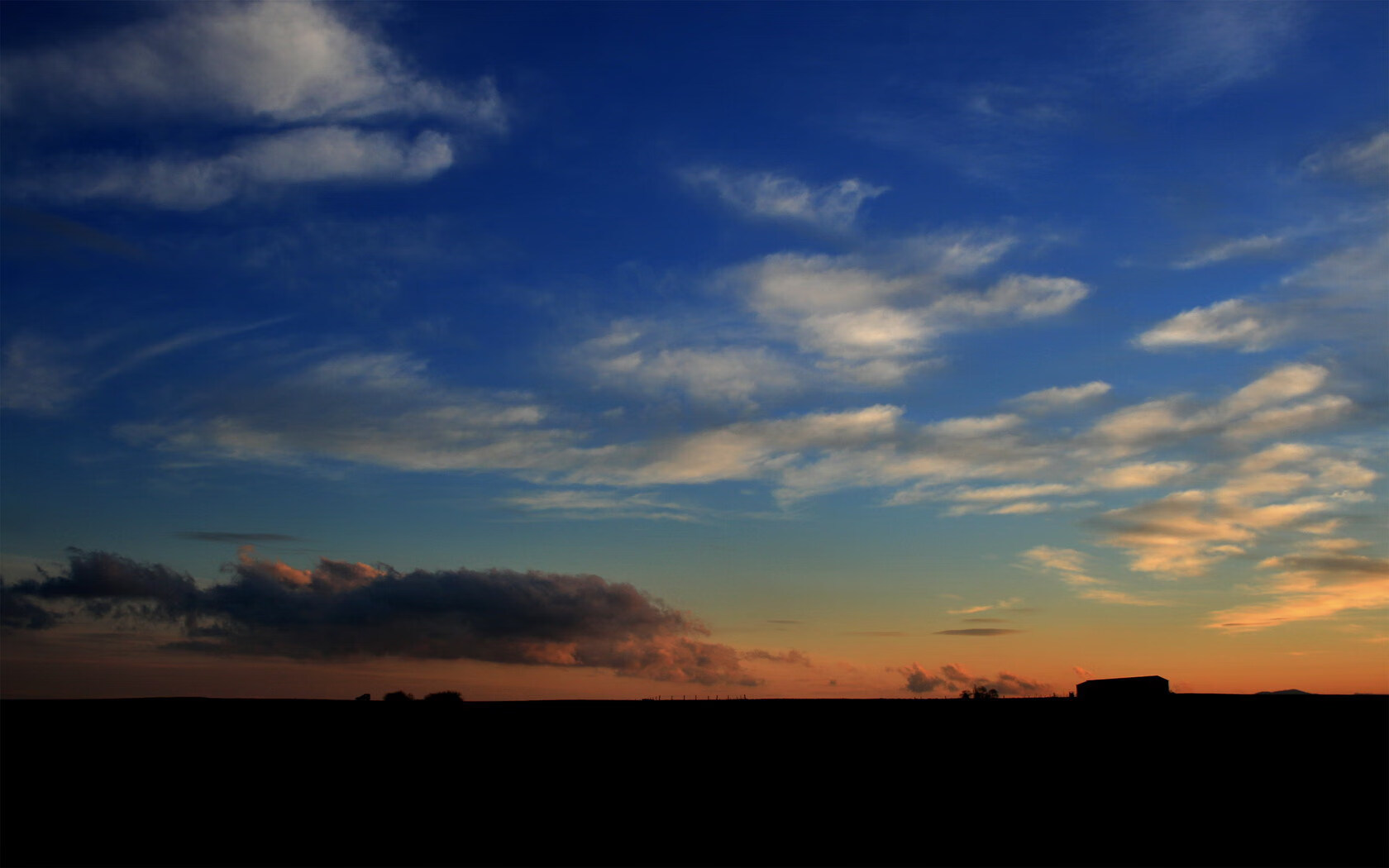 巴黎FC球队在最新一场比赛中获胜，表现抢眼，巴黎fc足球俱乐部官网
