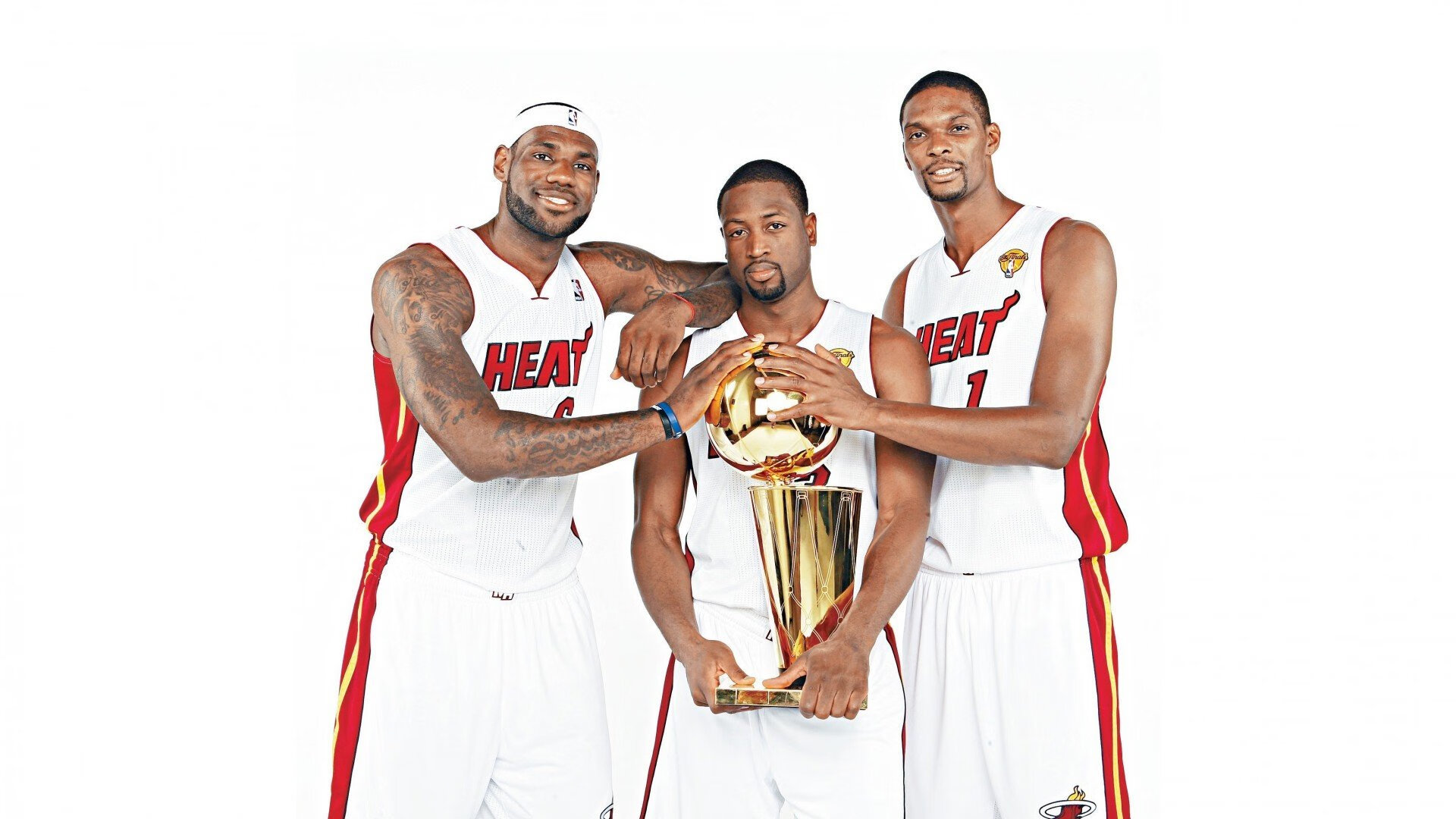 三强接力分段数据对比曝光,4x100米接力第三棒技巧