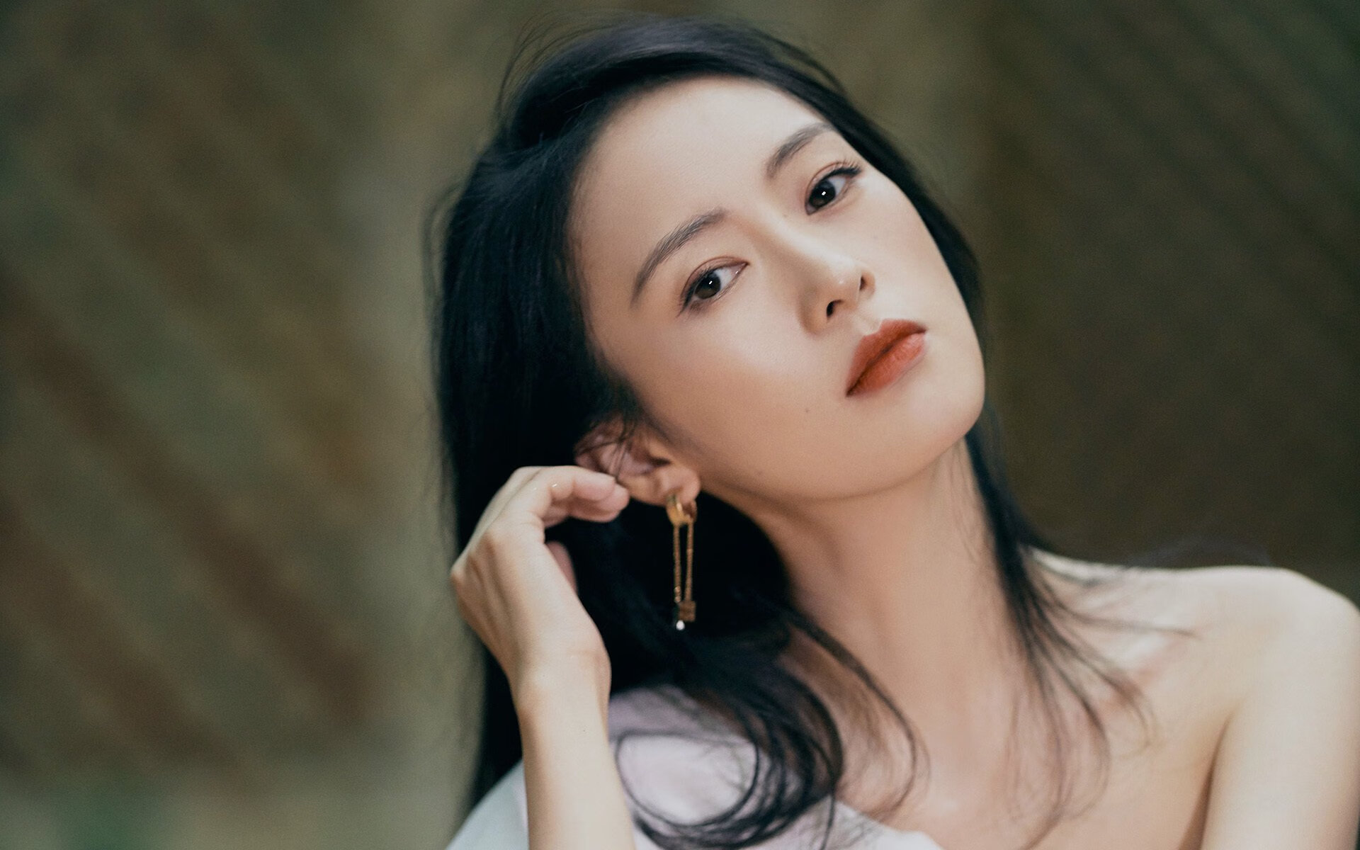 球队战术板中是否更倾向构建中心向外疏导进攻方式,篮球战术板应用